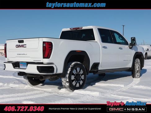 Used 2024 GMC Sierra 3500 Denali w/ Denali Reserve Package image 5