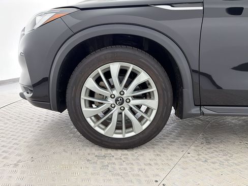Used 2023 INFINITI QX50 Luxe AWD/4WD image 12