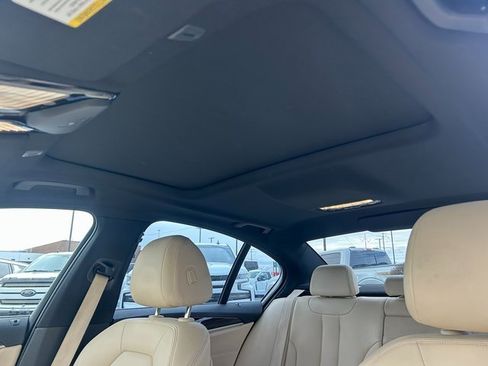 Used 2019 BMW 530e image 26