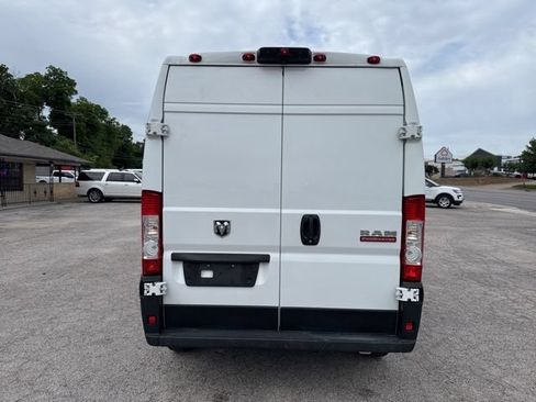 Used 2022 RAM ProMaster 3500 w/ Premium Convenience Group FWD image 7