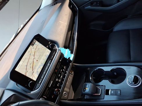 Used 2023 Nissan Rogue SL w/ SL Premium Package image 20