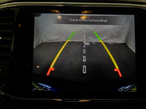 Used 2020 Jeep Grand Cherokee Limited X image 25