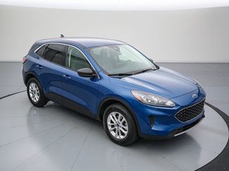 Certified 2022 Ford Escape SE w/ Convenience Package AWD/4WD video 3