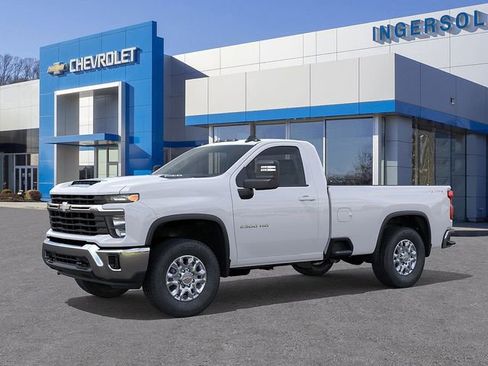 New 2026 Chevrolet Silverado 2500 LT image 2