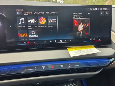 Used 2025 BMW X3 xDrive30i AWD/4WD image 19