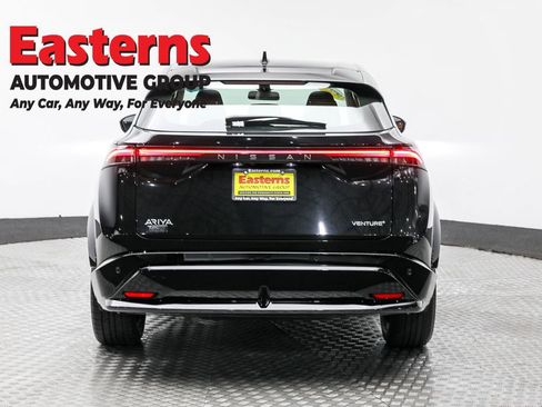 Used 2023 Nissan Ariya FWD image 6