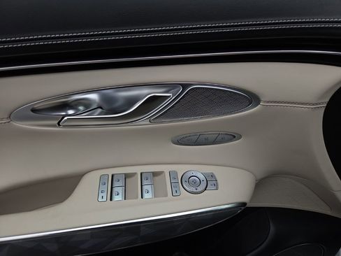 Used 2025 Genesis GV70 3.5T Sport w/ Sport Advanced Package image 21