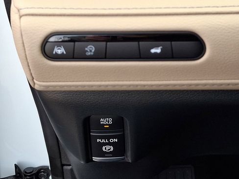 Used 2026 INFINITI QX80 Pure w/ Cargo Package image 28