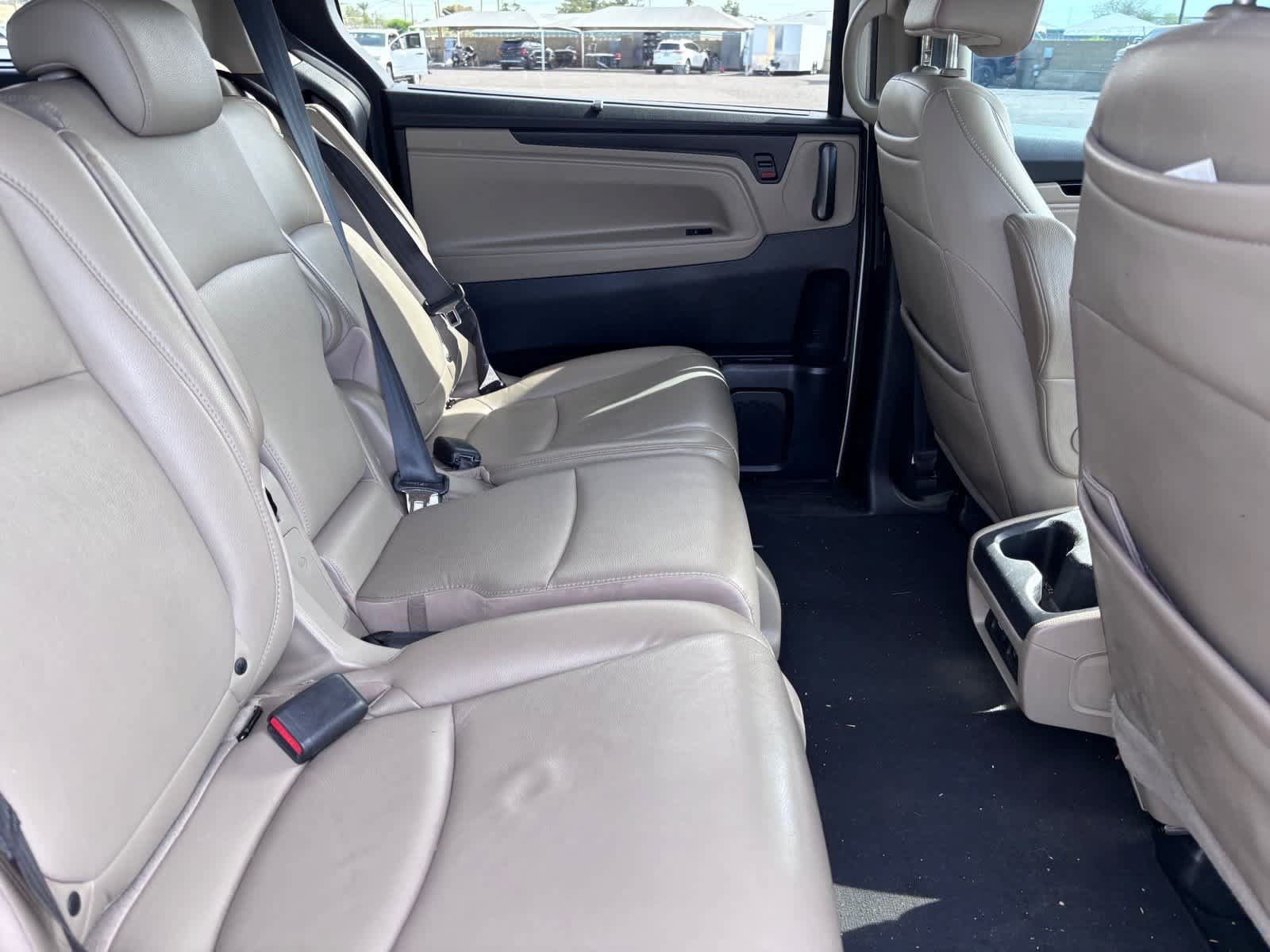 Used 2018 Honda Odyssey Elite image 11
