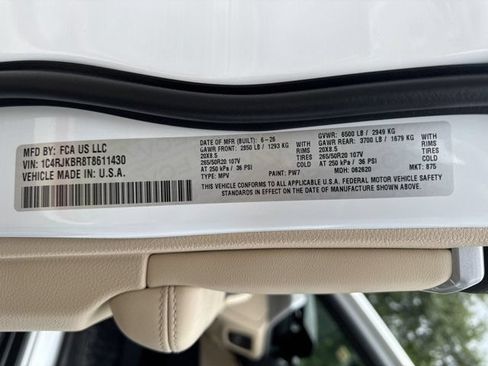 New 2026 Jeep Grand Cherokee L Limited AWD/4WD image 34