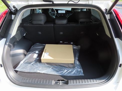 New 2024 Kia Niro Wave image 20