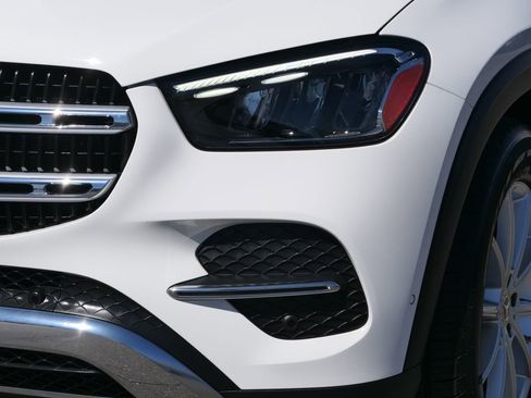 Used 2024 Mercedes-Benz GLE 350 4MATIC image 8