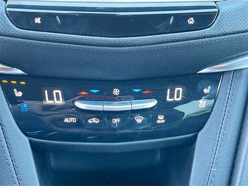 Used 2024 Cadillac XT5 Premium Luxury w/ Technology Package image 15