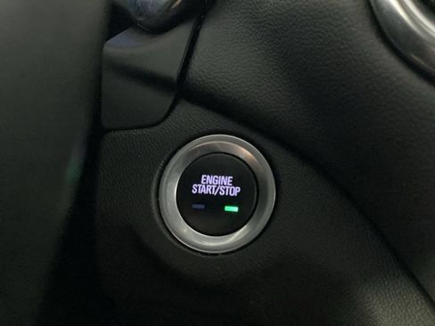Used 2024 Chevrolet Equinox LT FWD image 22