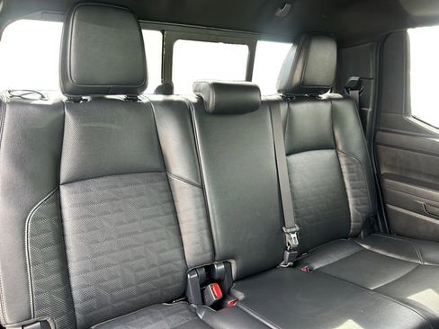 Certified 2024 Toyota Tacoma TRD Sport w/ TRD Sport Premium Package image 17