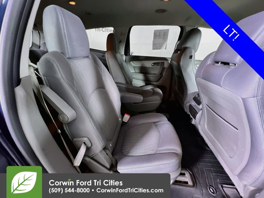 Used 2017 Chevrolet Traverse LT AWD/4WD image 16