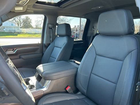 New 2026 GMC Sierra 2500 SLT w/ SLT Premium Package image 24