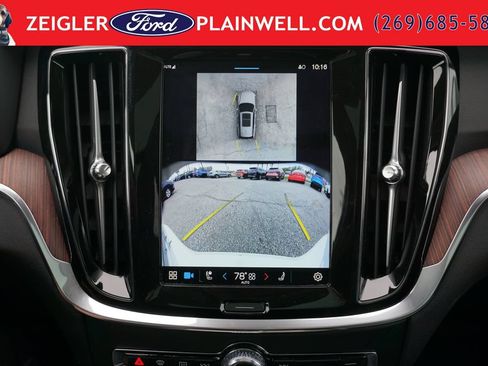 Used 2024 Volvo V60 B5 Cross Country Plus AWD/4WD image 21