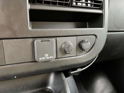 Used 2023 GMC Savana 3500 w/ Power Convenience Package image 24