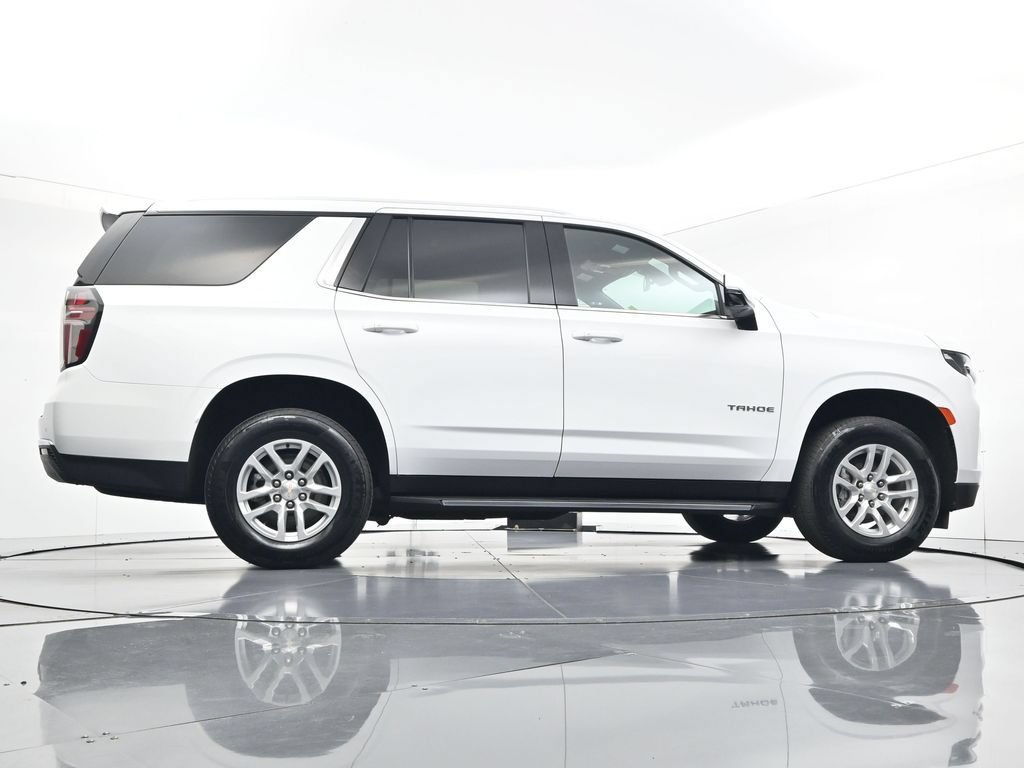 Used 2022 Chevrolet Tahoe LT w/ Luxury Package AWD/4WD image 36