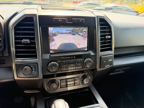 Used 2019 Ford F150 XLT w/ Equipment Group 302A Luxury AWD/4WD image 19