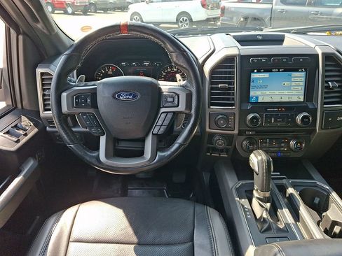 Used 2018 Ford F150 Raptor w/ Equipment Group 802A Luxury AWD/4WD image 11