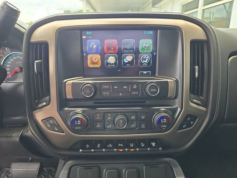 Certified 2017 GMC Sierra 2500 Denali w/ Duramax Plus Package AWD/4WD image 19