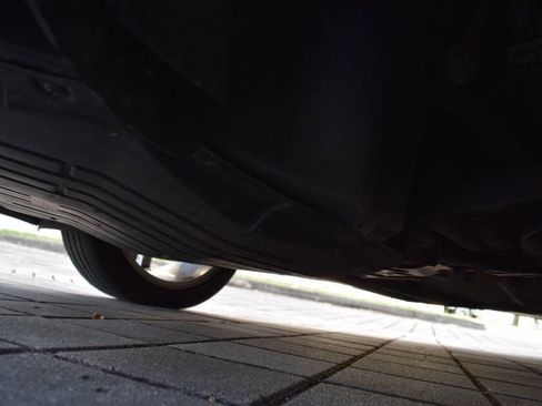 Used 2015 Volkswagen Passat TDI SEL Premium image 88