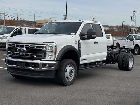 New 2026 Ford F450 XL w/ XL Chrome Package AWD/4WD image 6