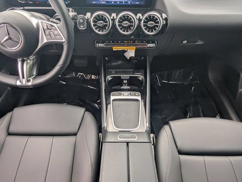 Certified 2026 Mercedes-Benz GLA 250 4MATIC image 6