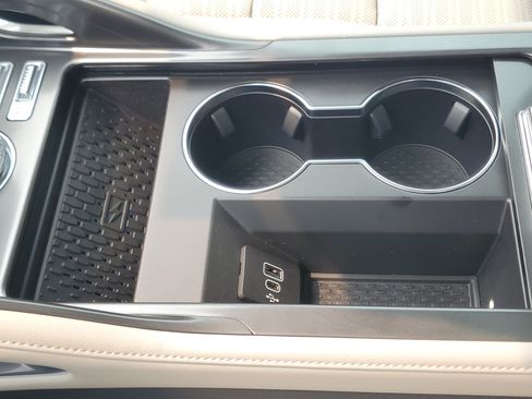 New 2026 Lincoln Nautilus Reserve AWD/4WD image 27