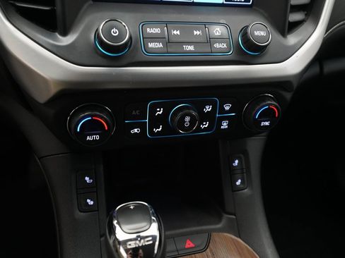 Used 2018 GMC Acadia SLE w/ Driver Alert Package I image 21