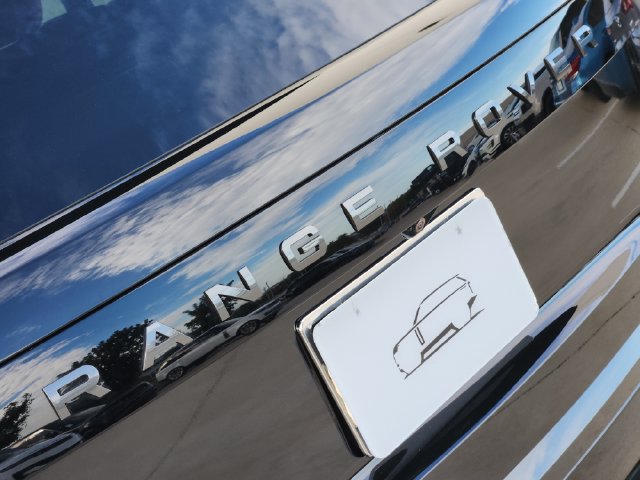 New 2027 Land Rover Range Rover Long Wheelbase SE AWD/4WD image 11