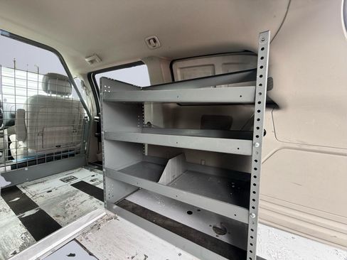 Used 2013 RAM C/V Tradesman FWD image 8