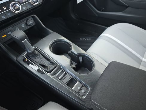 New 2026 Honda Civic Sport image 25