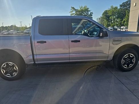 Used 2022 Ford F150 Lightning Pro w/ Tow Technology Package AWD/4WD image 4