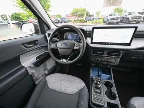 New 2025 Ford Maverick XLT w/ XLT Luxury Package image 26