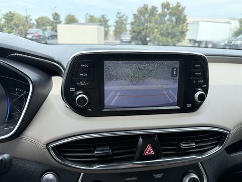Used 2020 Hyundai Santa Fe SEL FWD image 15