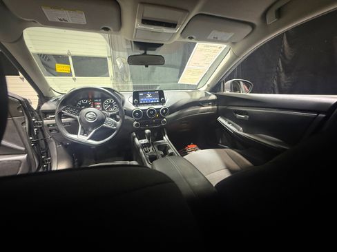 Certified 2023 Nissan Sentra S image 20