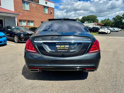 Used 2016 Mercedes-Benz S 550 4MATIC Sedan image 4