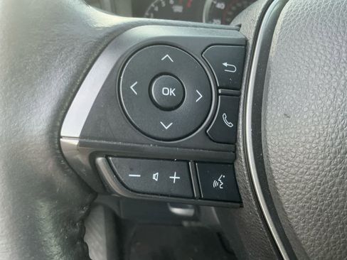 Used 2022 Toyota Corolla SE image 17