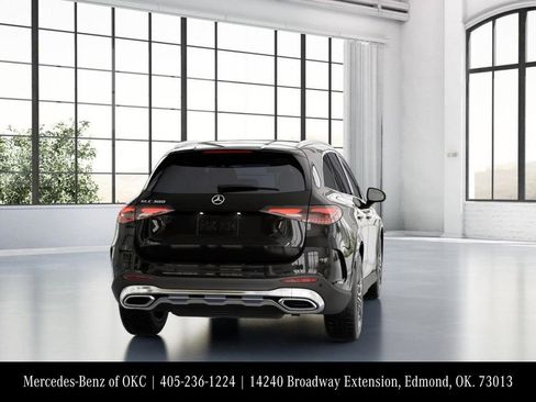 Used 2026 Mercedes-Benz GLC 300 image 24