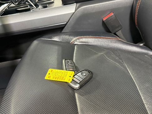 Used 2023 Ford F150 Lariat w/ FX4 Off-Road Package image 20