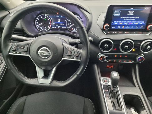 Used 2022 Nissan Sentra SV image 22