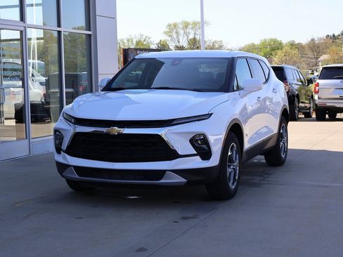 New 2025 Chevrolet Blazer LT image 6