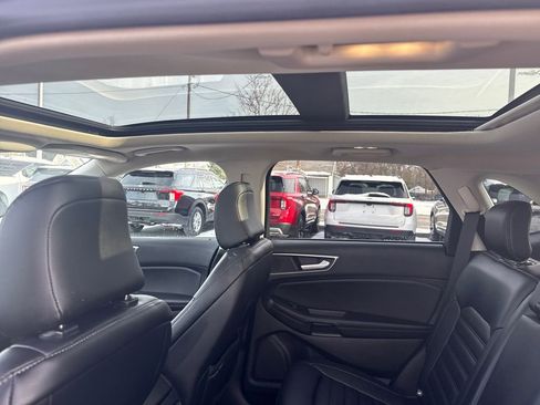 Used 2023 Ford Edge SEL w/ Convenience Package image 17