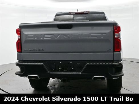 Used 2024 Chevrolet Silverado 1500 LT Trail Boss w/ Convenience Package II image 6