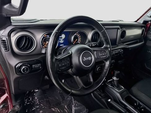 Used 2021 Jeep Gladiator Sport AWD/4WD image 9