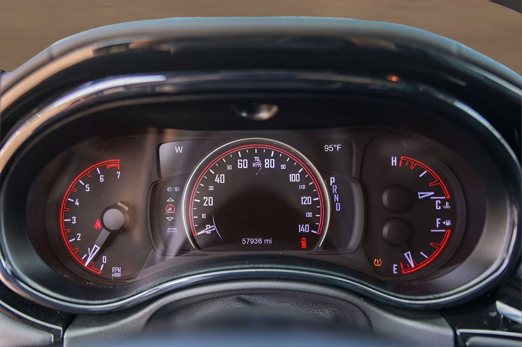 Used 2022 Dodge Durango Citadel RWD image 11