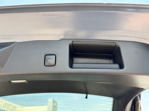 Used 2023 Ford Escape ST-Line w/ Tech Pack #1 AWD/4WD image 11